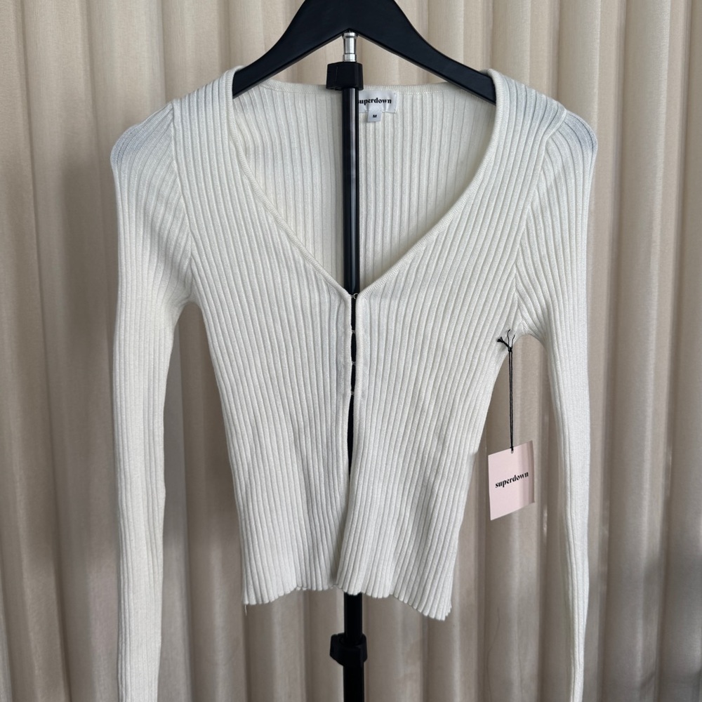 Superdown Sierra White Knit Ribbed Button-Up Top NWT - Picture 5 of 9